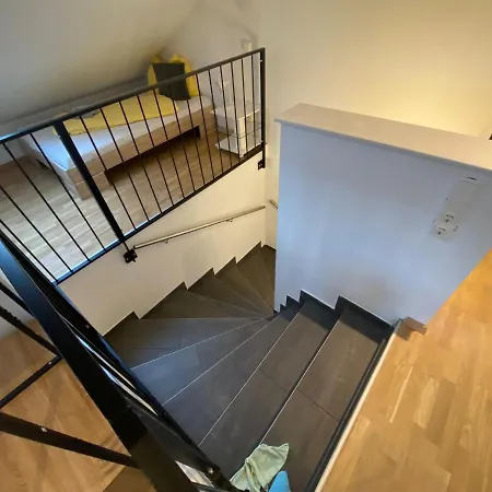 Loft In Apartment *